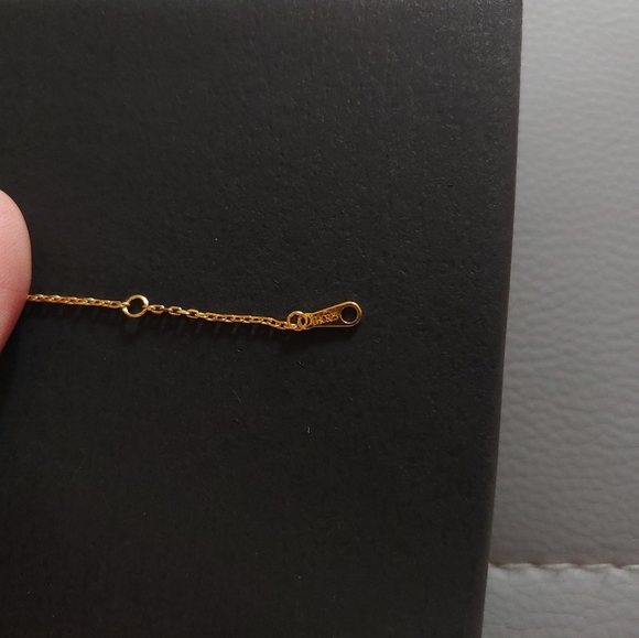 3 Black agate Motif Flower Gold Clover Bracelet - Picture 4 of 4